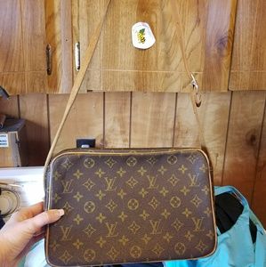 Louis Vuitton Handbag